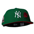 New York Yankees Rose Embroidered Fitted Hat - Green with Red Details