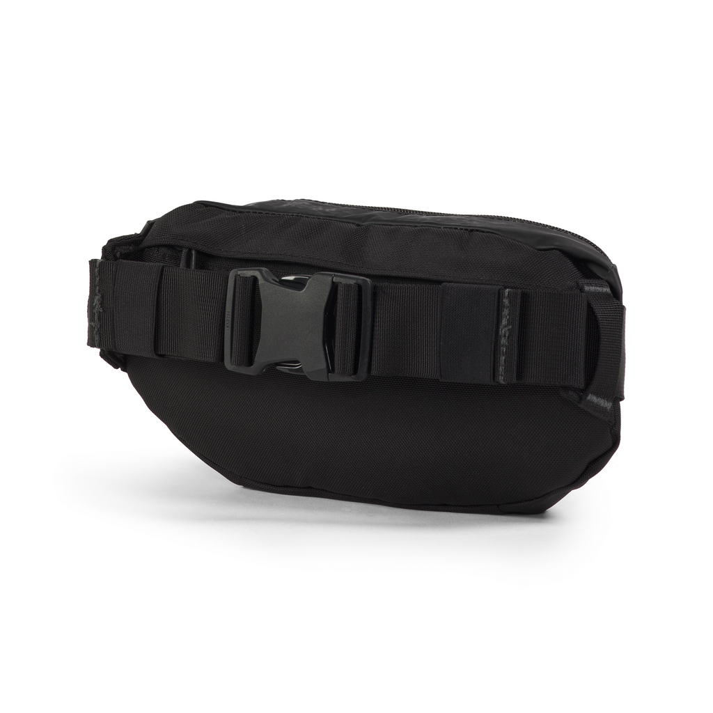 The North Face Base Camp Voyager Lumbar Bag