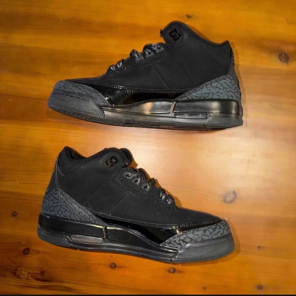 Used - Air Jordan 3 Retro Black Cat (2025) (GS) - US 6.5Y - detail 2