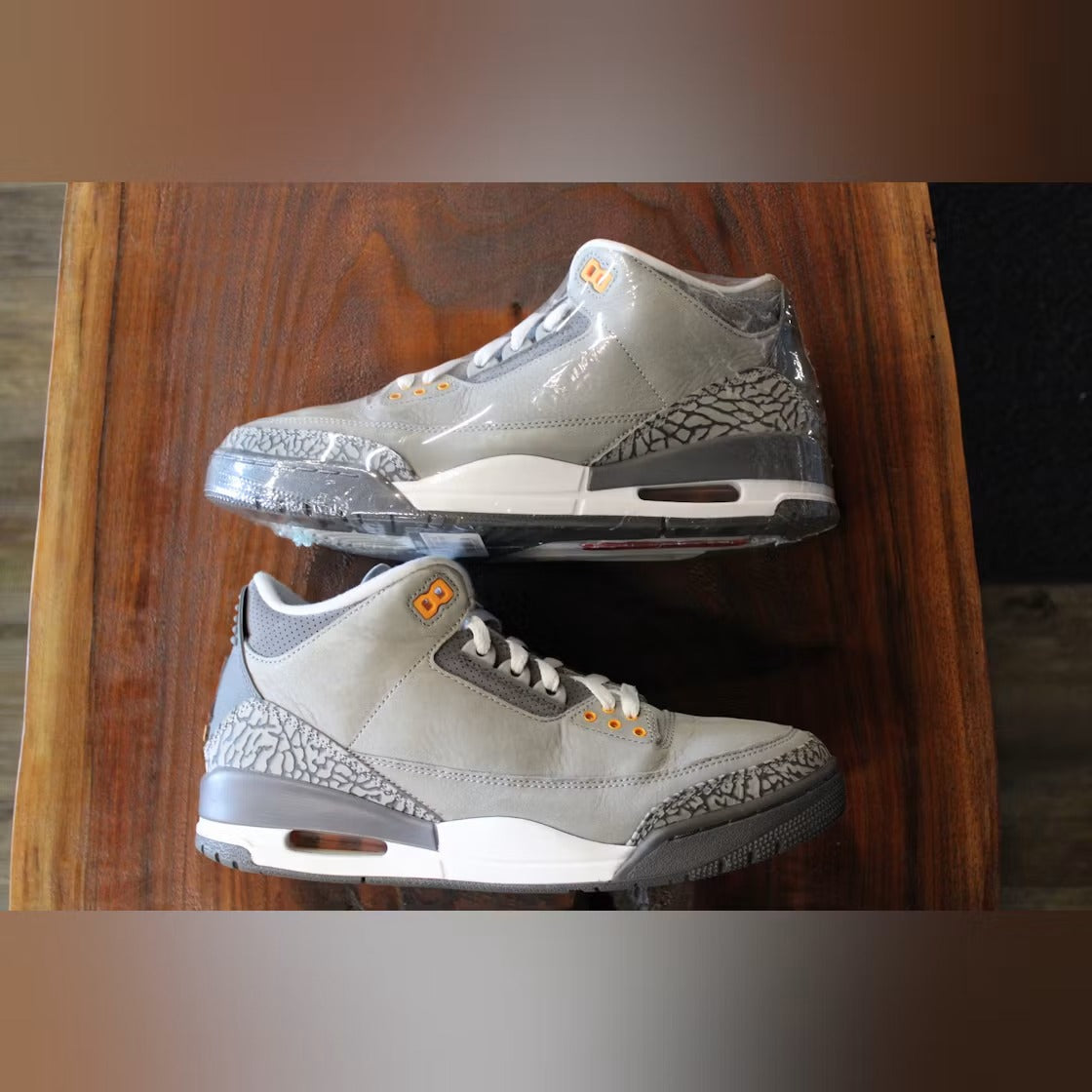 Used - Air Jordan 3 Retro Cool Grey (2021) - US M 10 - detail 2