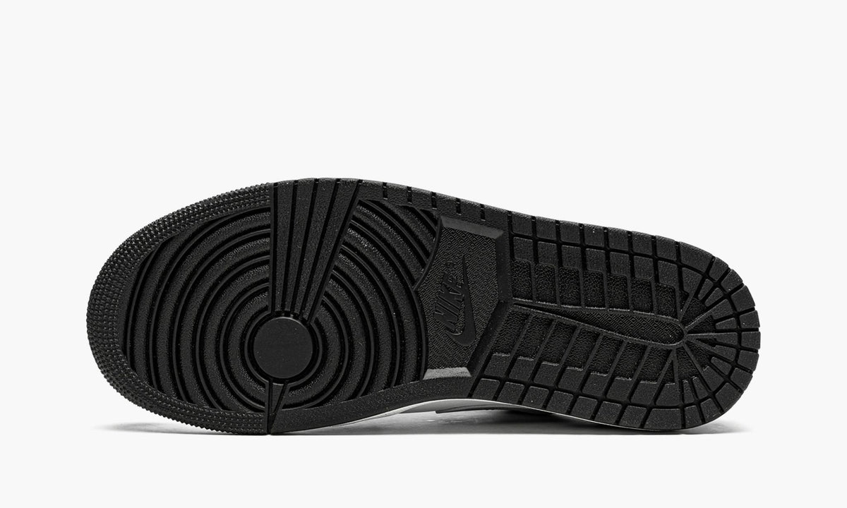 Air Jordan 1 Low Black / Particle Grey Sneakers