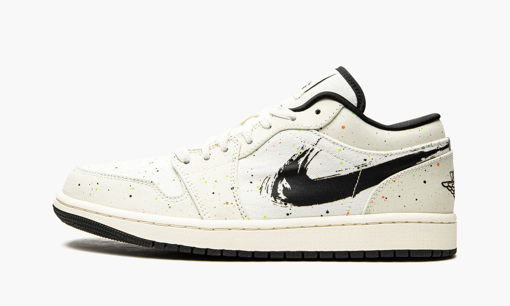 Air Jordan 1 Low SE "Brushstroke" Sneakers