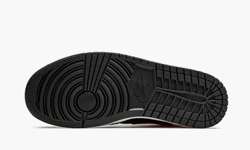 Air Jordan 1 Mid Chile Red Sneakers
