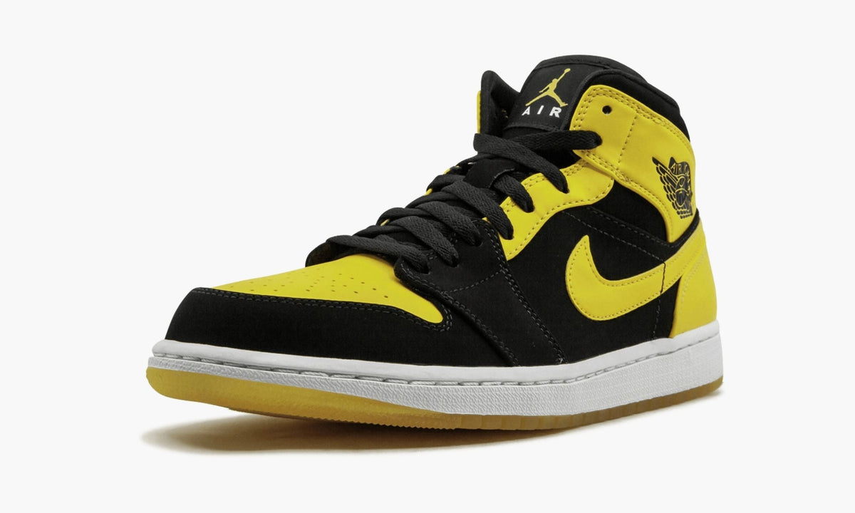 Air Jordan 1 Mid New Love 2017 Release Sneakers