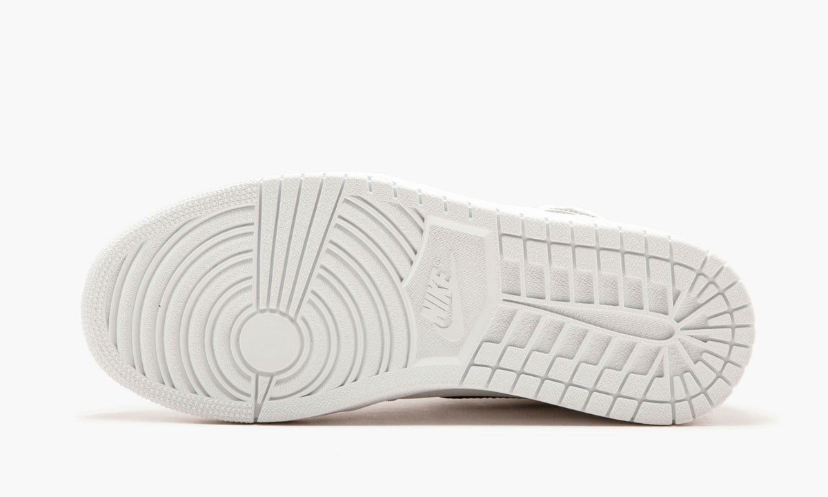 Air Jordan 1 Retro High OG Sneakers