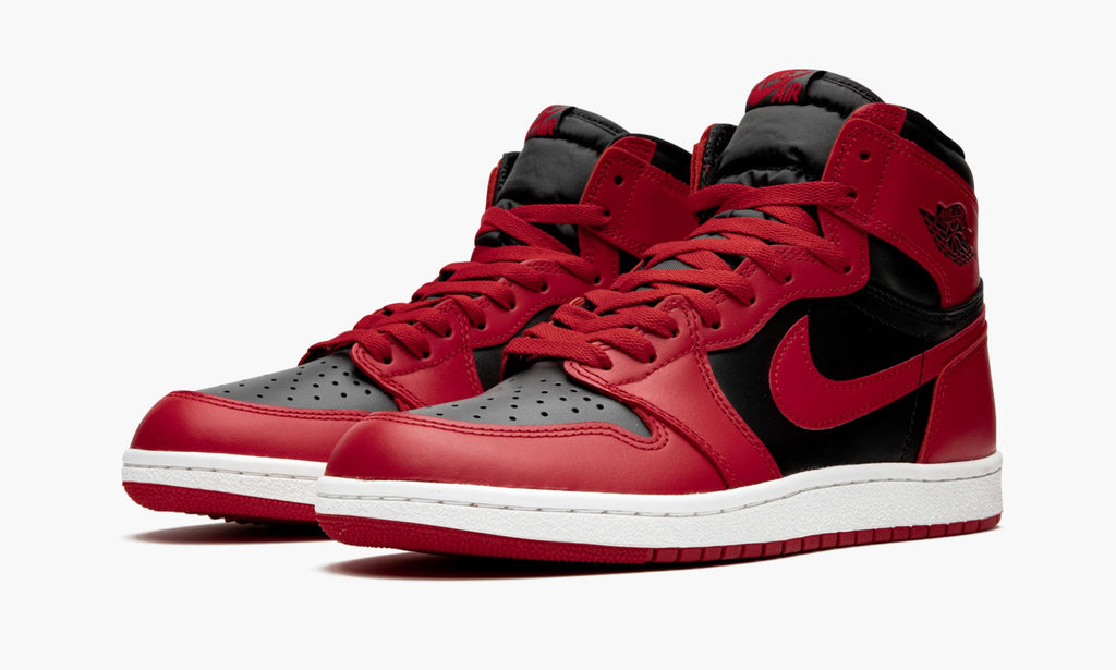 Air Jordan 1 Retro High OG 85 Varsity Red Sneakers