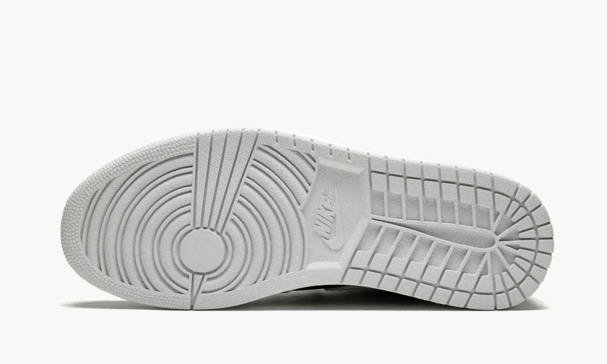 Air Jordan 1 Retro High OG "Neutral Grey/Hyper Crimson" Sneakers