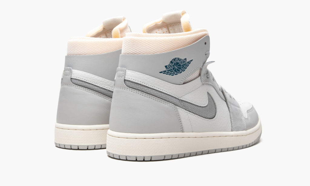 Air Jordan 1 Zoom CMFT "London" Sneakers