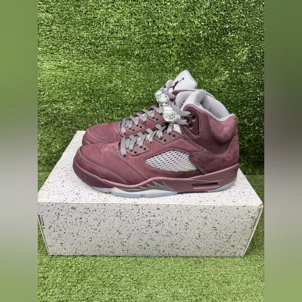 Used - Air Jordan 5 Retro Burgundy (2023) - US M 10.5 - detail 4