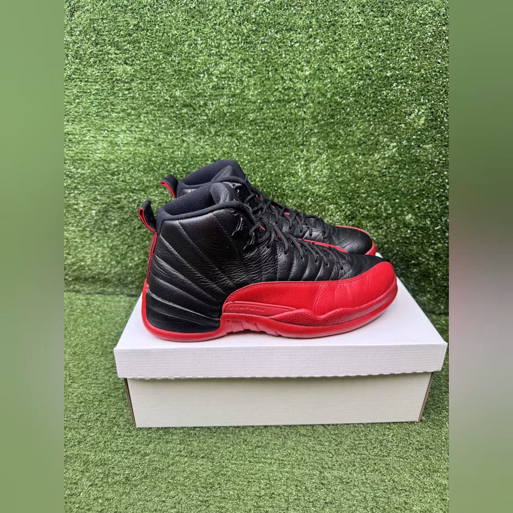 Used - Air Jordan 12 Retro Flu Game (2016) - US M 10 - detail 2