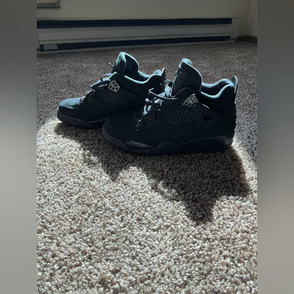 Used - Air Jordan 4 Retro Black Cat (2025) (GS) - US 5.5Y - detail 2