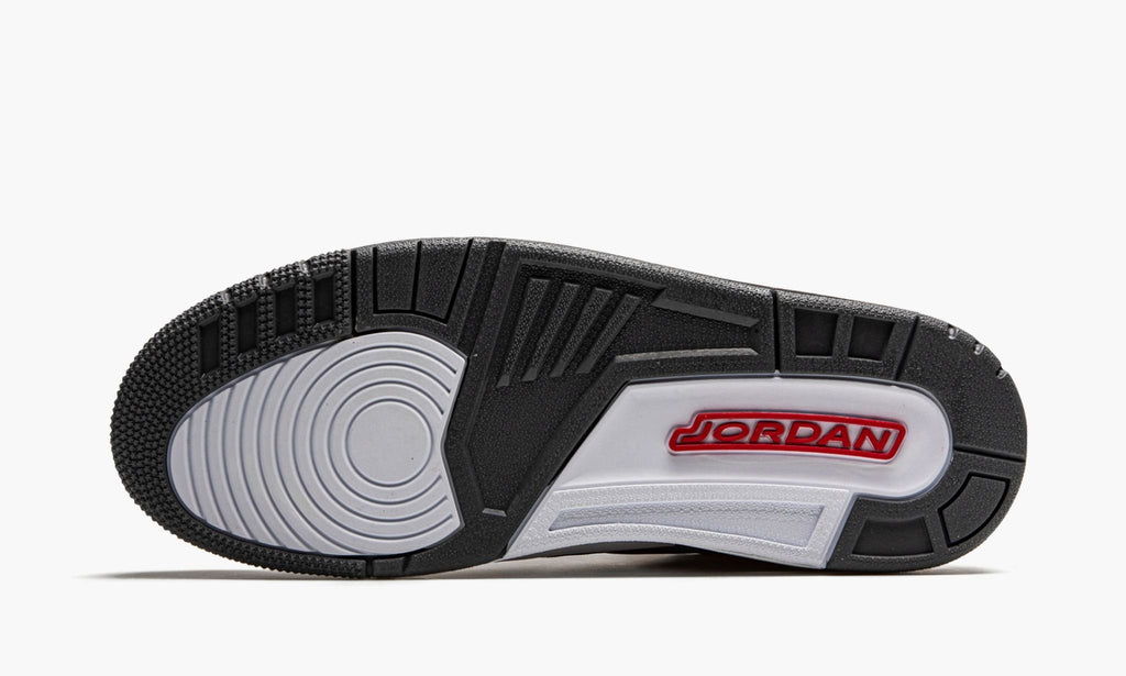 Air Jordan 3 Retro Cool Grey Sneakers