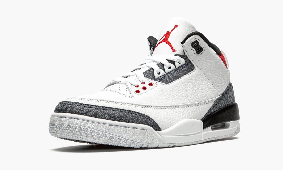 Air Jordan 3 Retro SE DNM "Fire Red" Sneakers
