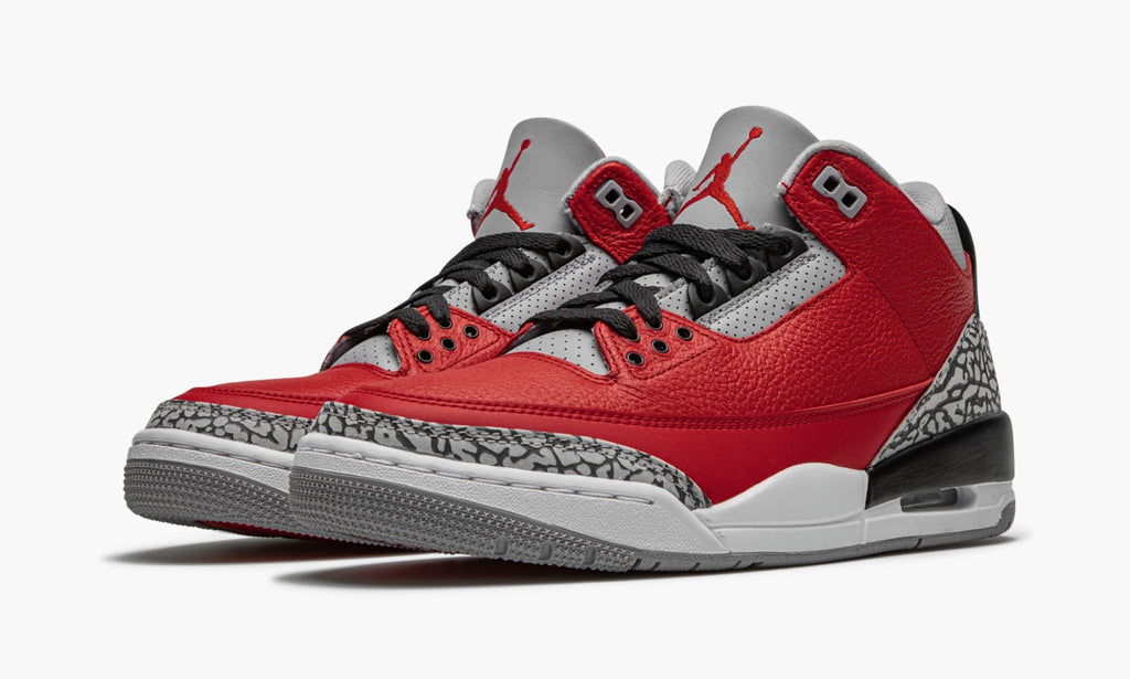 Air Jordan 3 Retro SE Unite - CHI Exclusive Sneakers