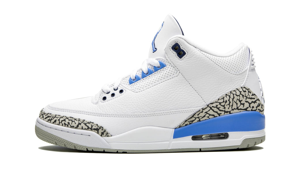 Air Jordan 3 Retro UNC Sneakers
