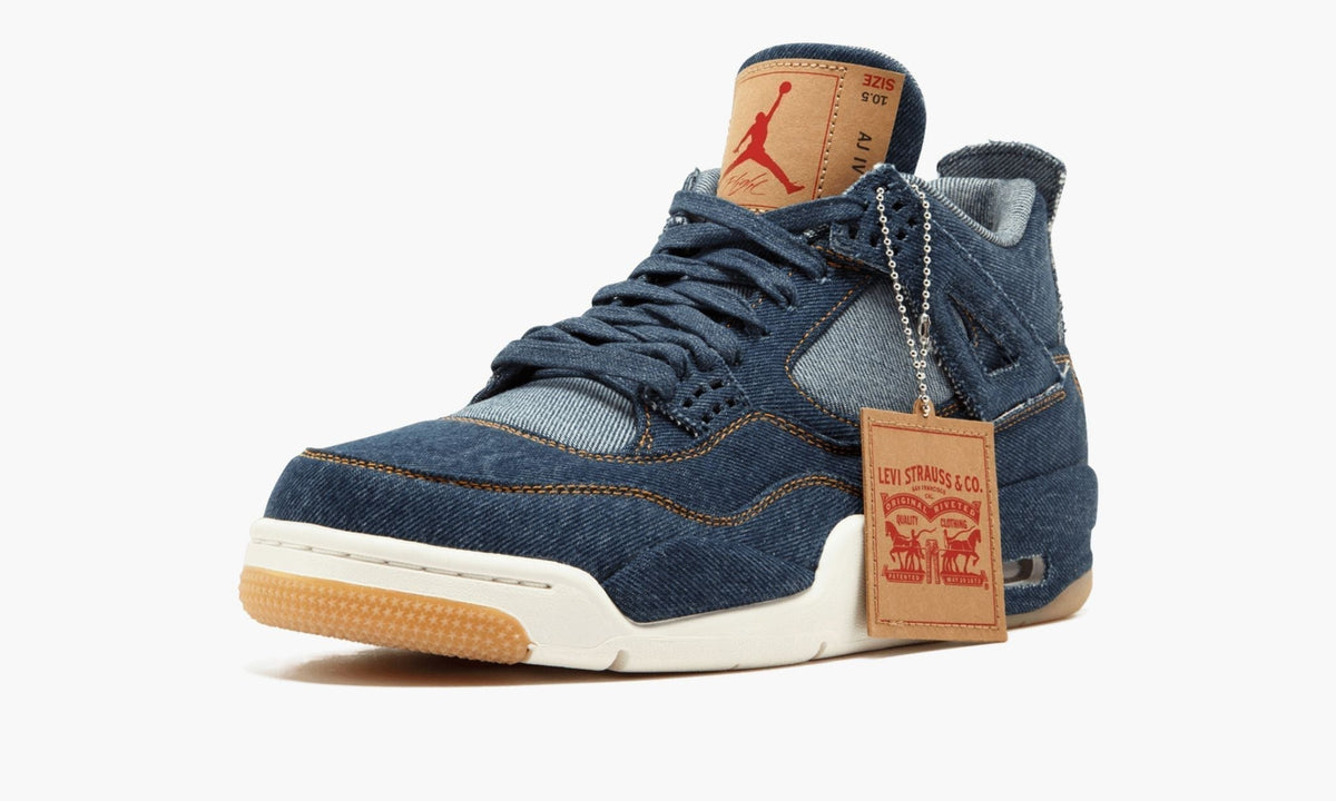 Air Jordan 4 Retro NRG "Levi's" Sneakers