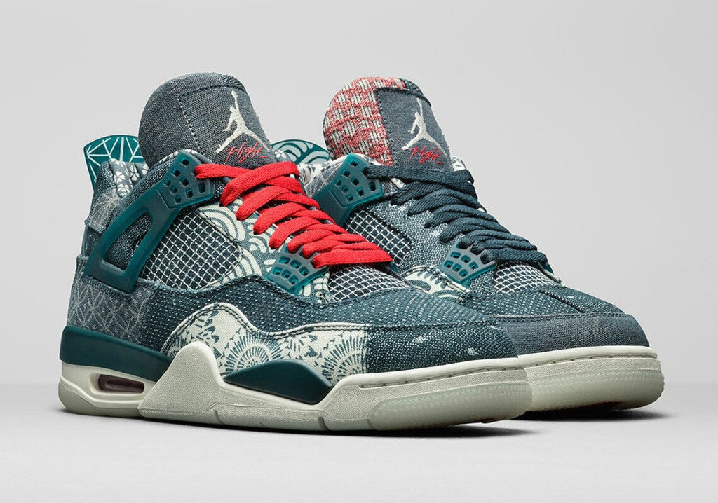 Air Jordan 4 Retro SE Deep Ocean Sneakers