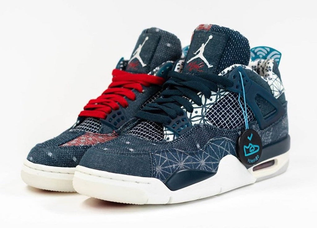 Air Jordan 4 Retro SE Deep Ocean Sneakers