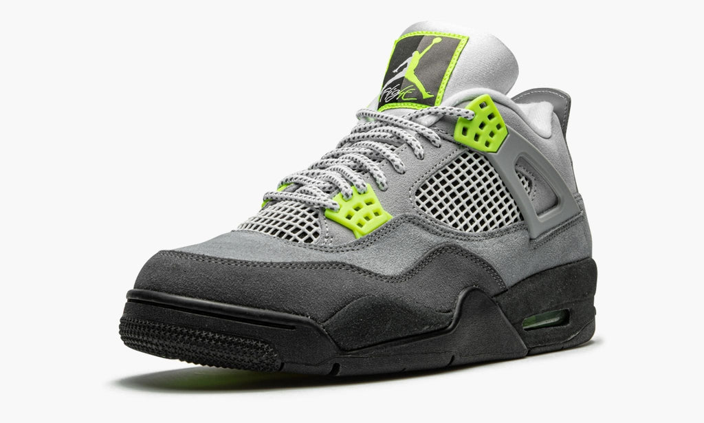 Air Jordan 4 Retro SE Neon Sneakers