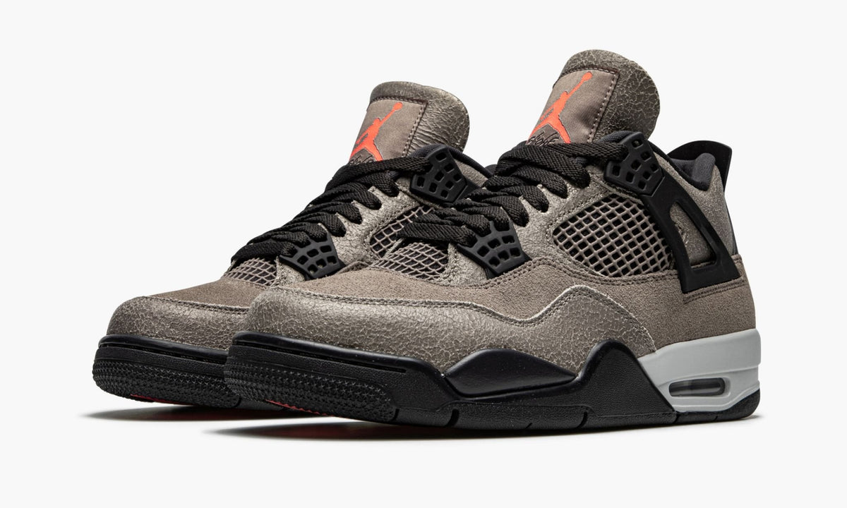 Air Jordan 4 Retro Taupe Haze Sneakers