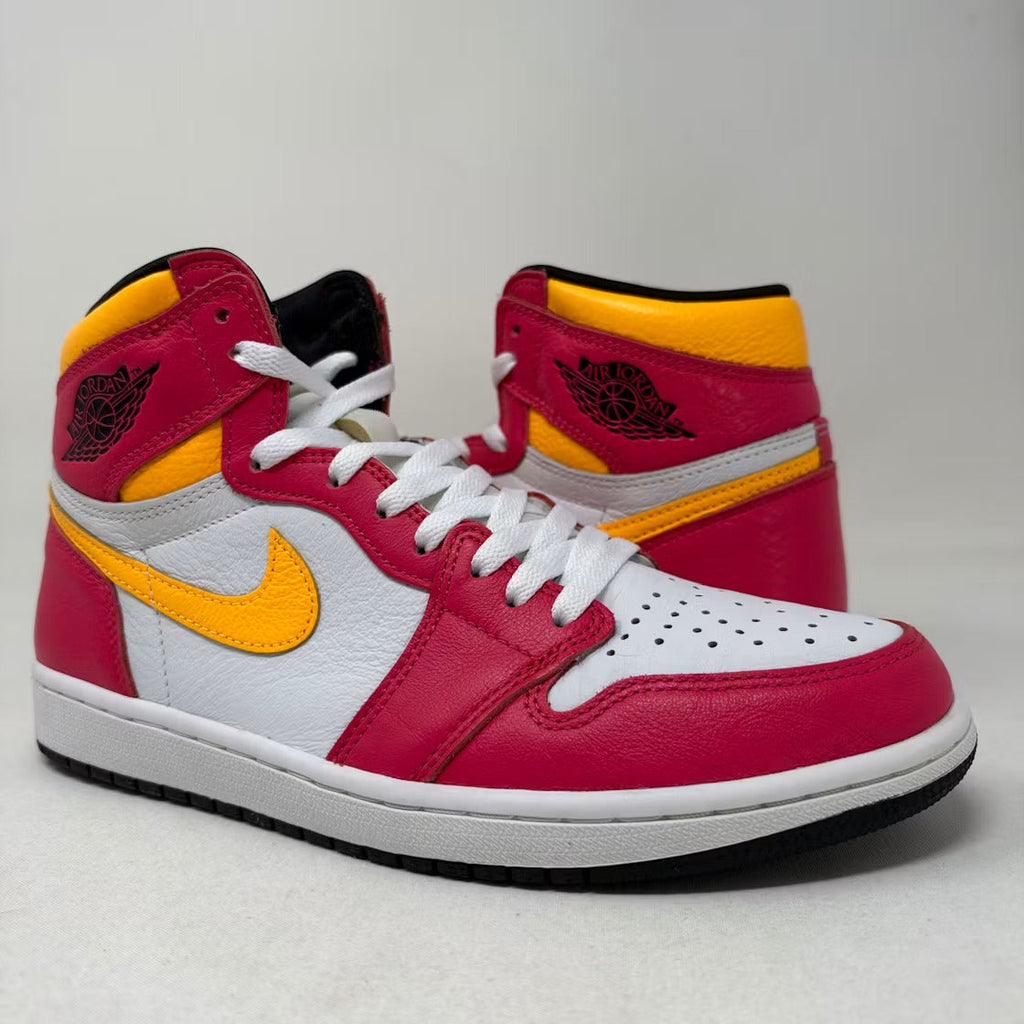 Used - Air Jordan 1 Retro High OG Light Fusion Red - US M 9.5 - detail 1