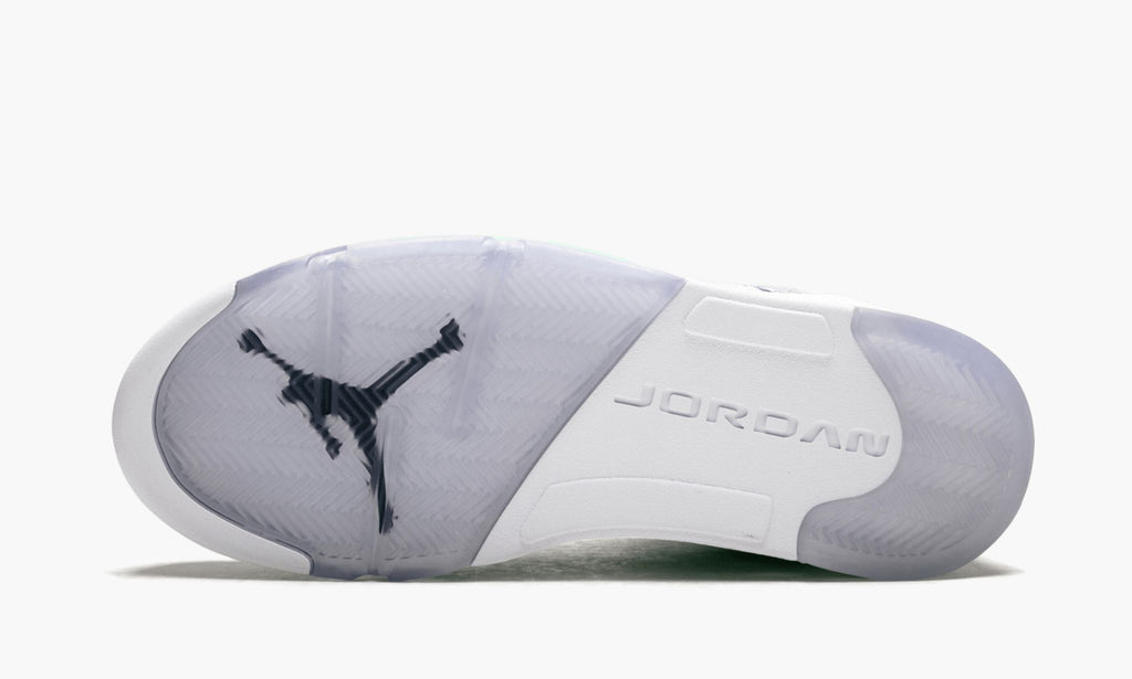 Air Jordan 5 Retro Wings Sneakers
