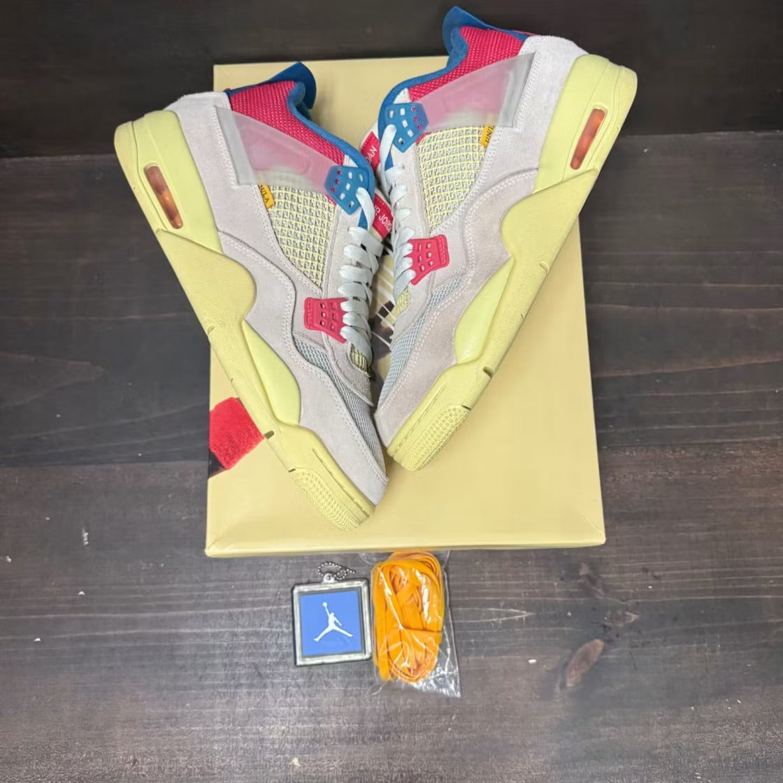 Used - Air Jordan 4 Retro Union Guava Ice - US M 10 - detail 3