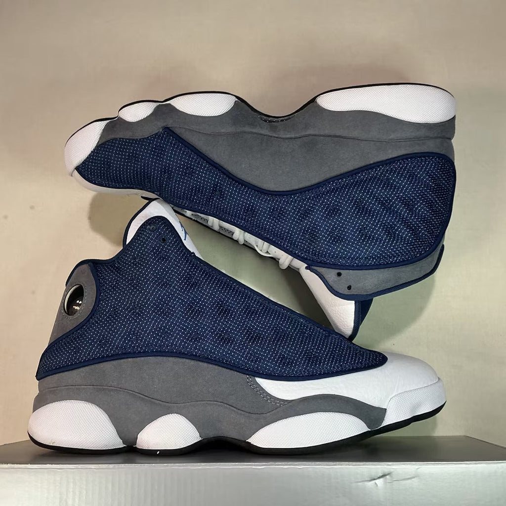 Used - Air Jordan 13 Retro Flint (2026) - US M 10 - detail 1