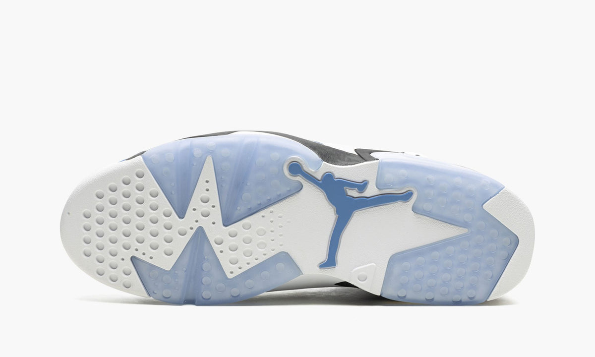 Air Jordan 6 Retro UNC Sneakers