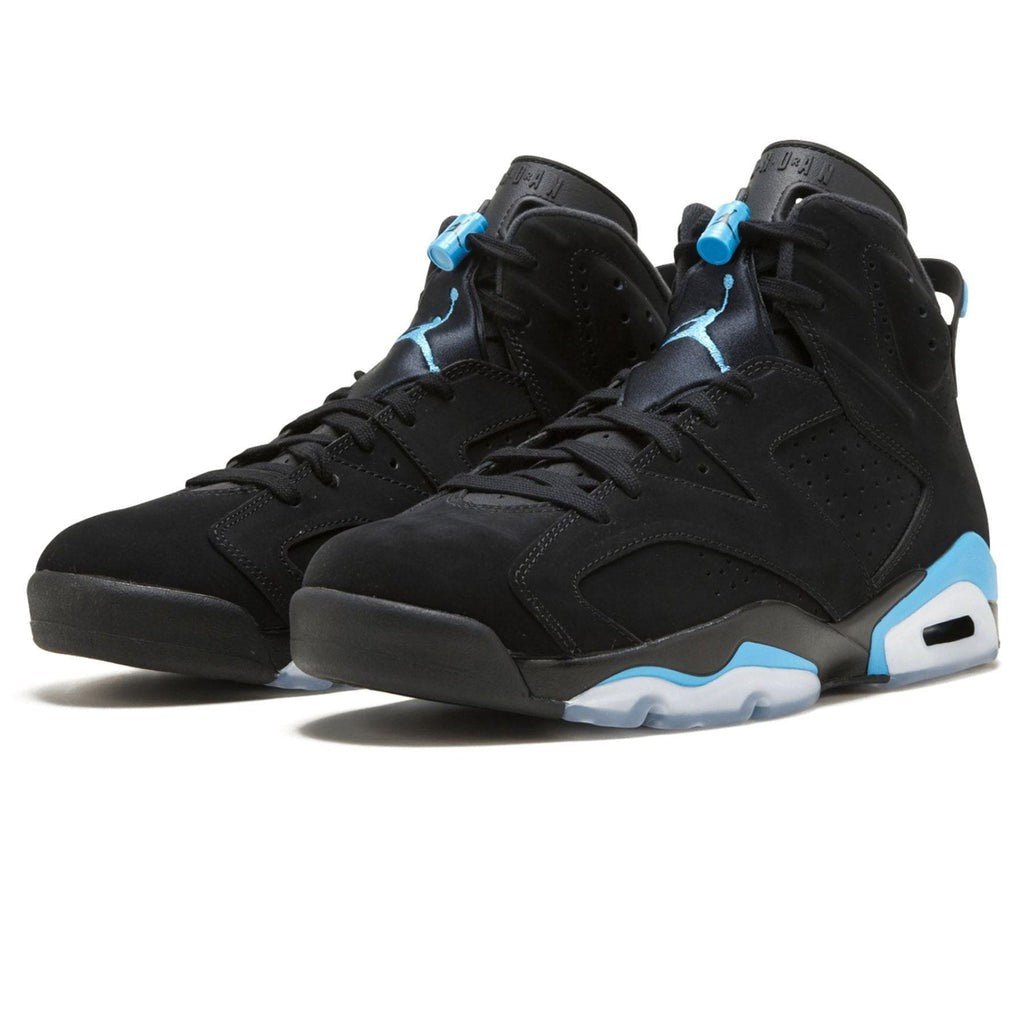 Air Jordan 6 Retro UNC Sneakers