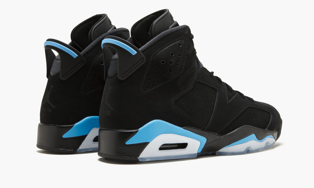 Air Jordan 6 Retro UNC Sneakers