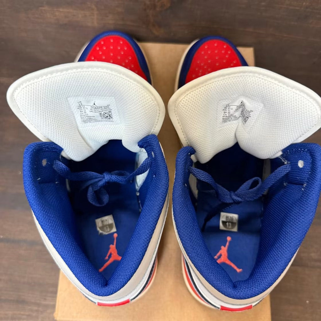 Used - Air Jordan 1 Mid Rare Air - US M 13 - detail 4