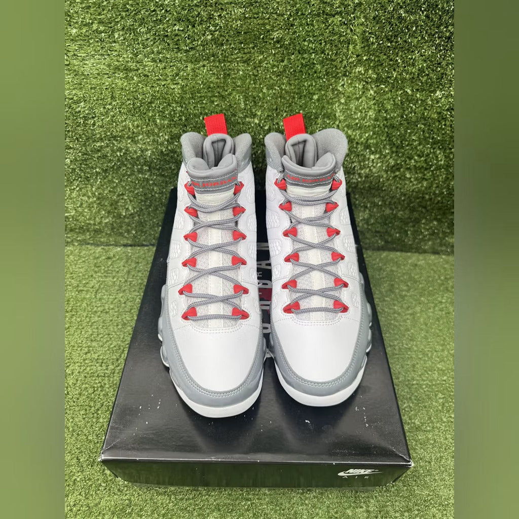 Used - Air Jordan 9 Retro Fire Red - US M 8.5 - detail 2