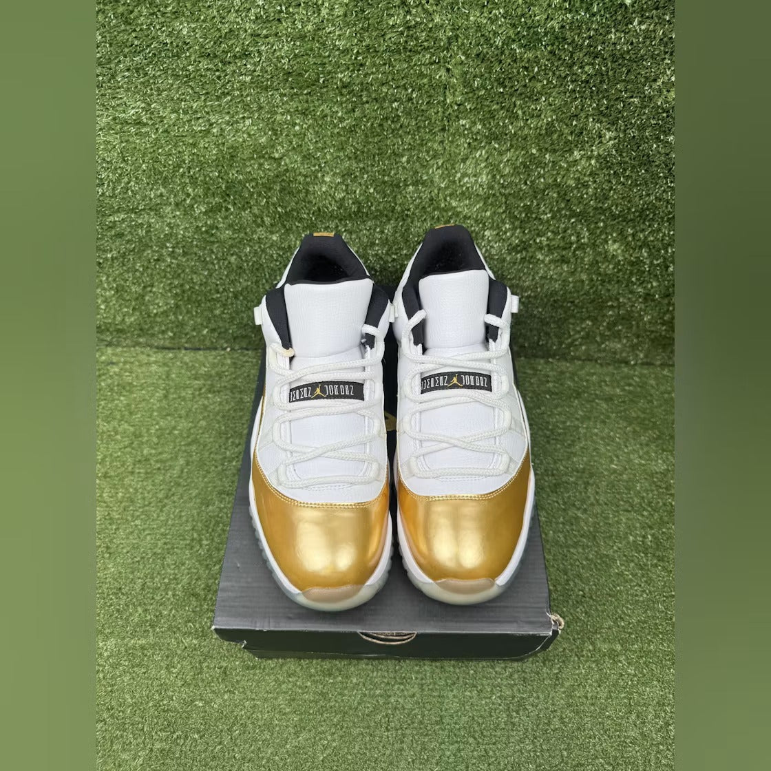 Used - Air Jordan 11 Retro Low Closing Ceremony - US M 11 - detail 2