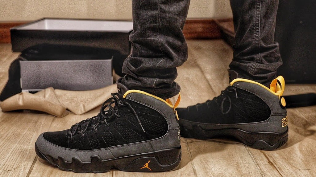 Air Jordan 9 Retro Dark Charcoal Sneakers