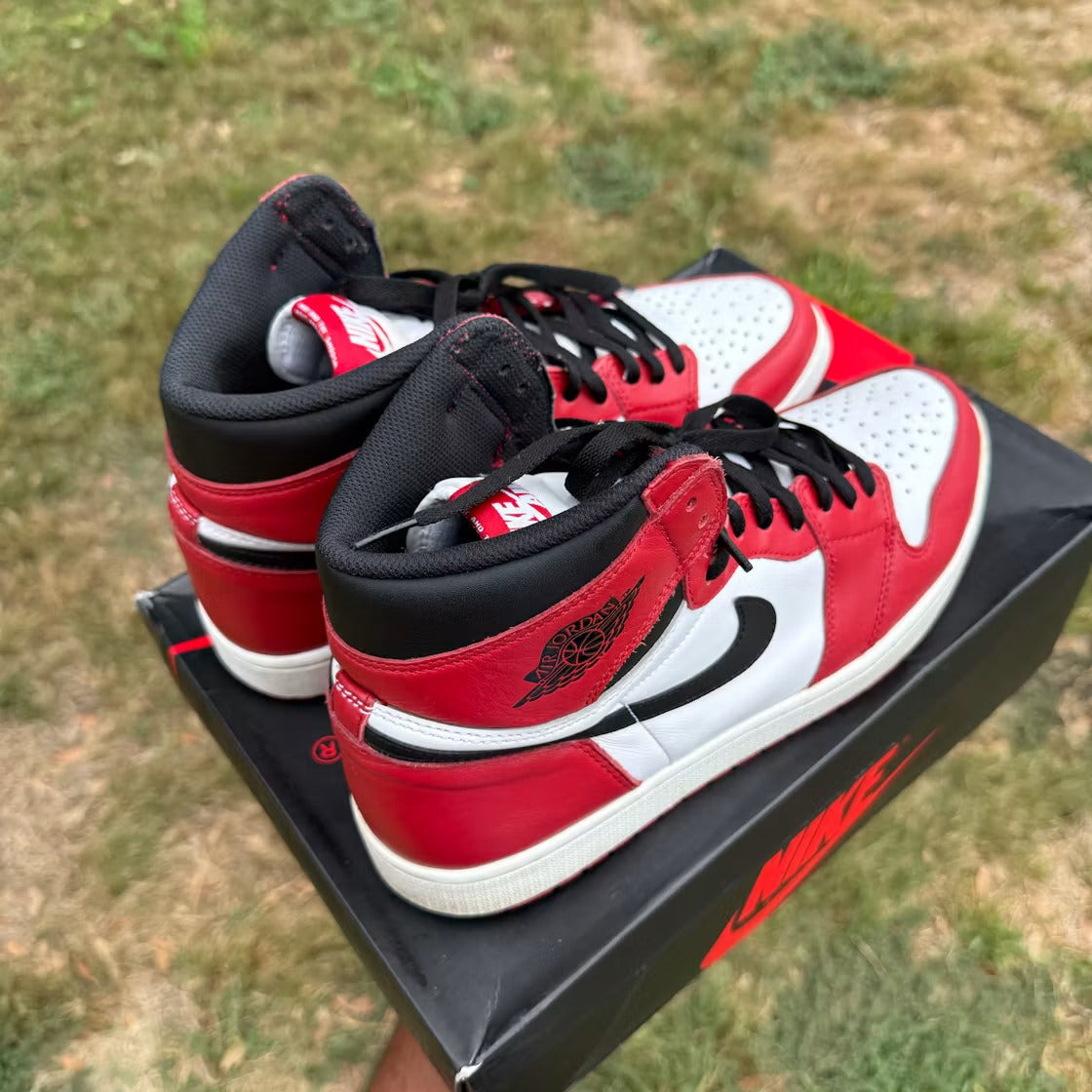 Used - Air Jordan 1 Retro Chicago (2015) - US M 13 - detail 2