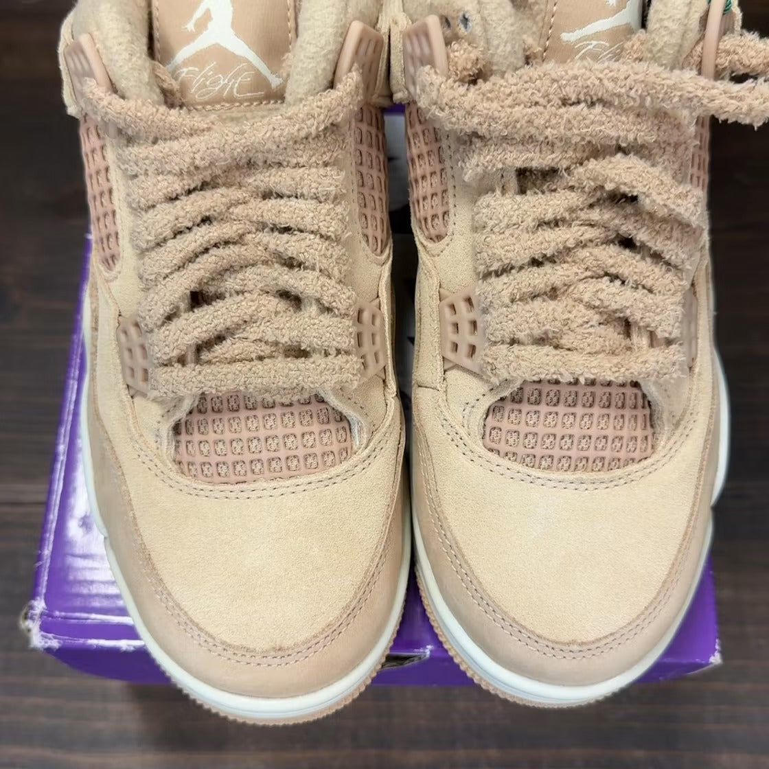 Used - Air Jordan 4 Retro Cozy Girl (Women's) - US W 6 - detail 2