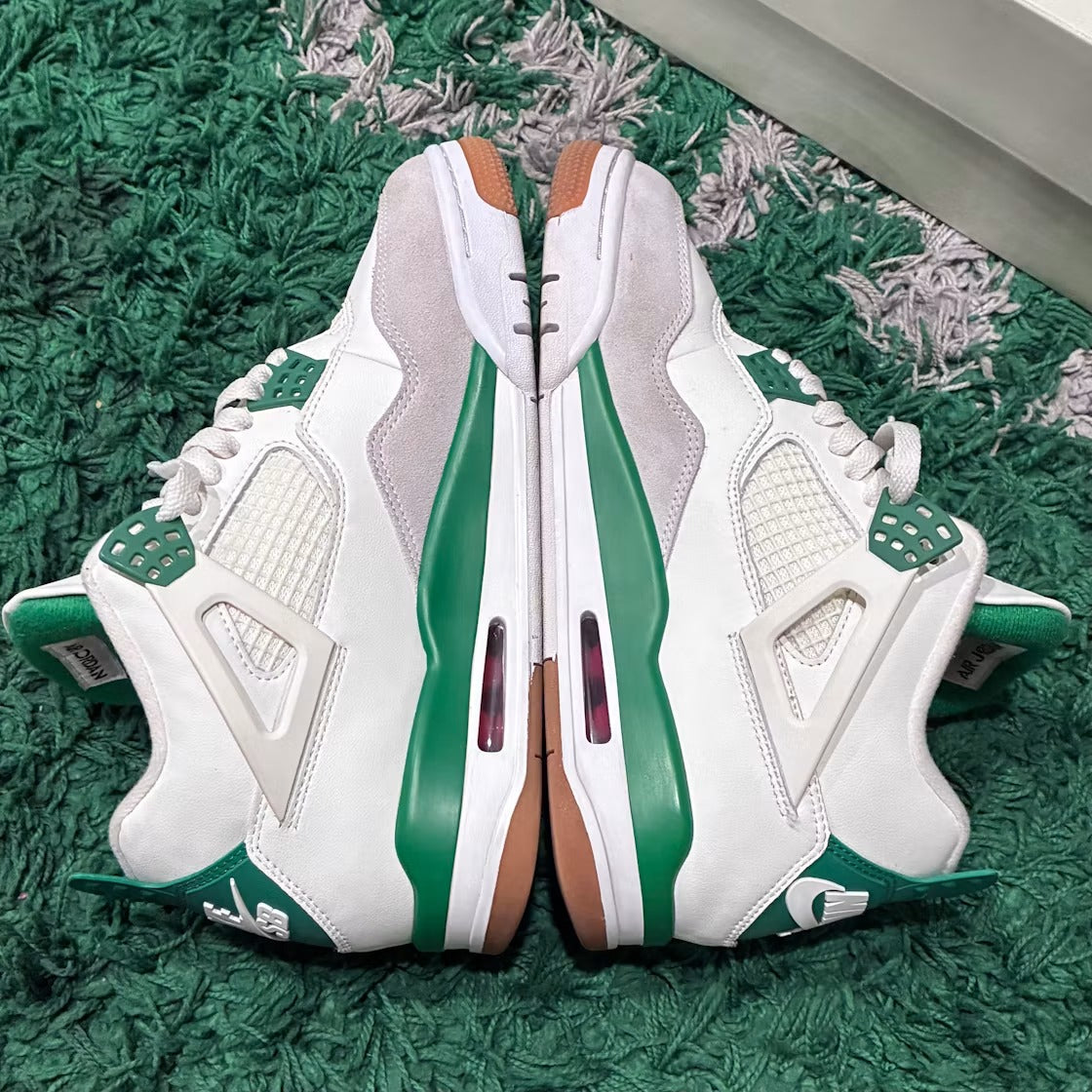 Used - Air Jordan 4 Retro SB Pine Green - US M 9.5 - detail 1