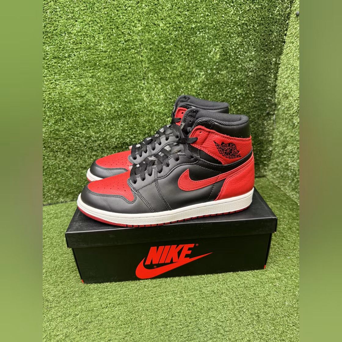 Used - Air Jordan 1 Retro High Bred Banned (2016) - US M 9.5 - detail 4
