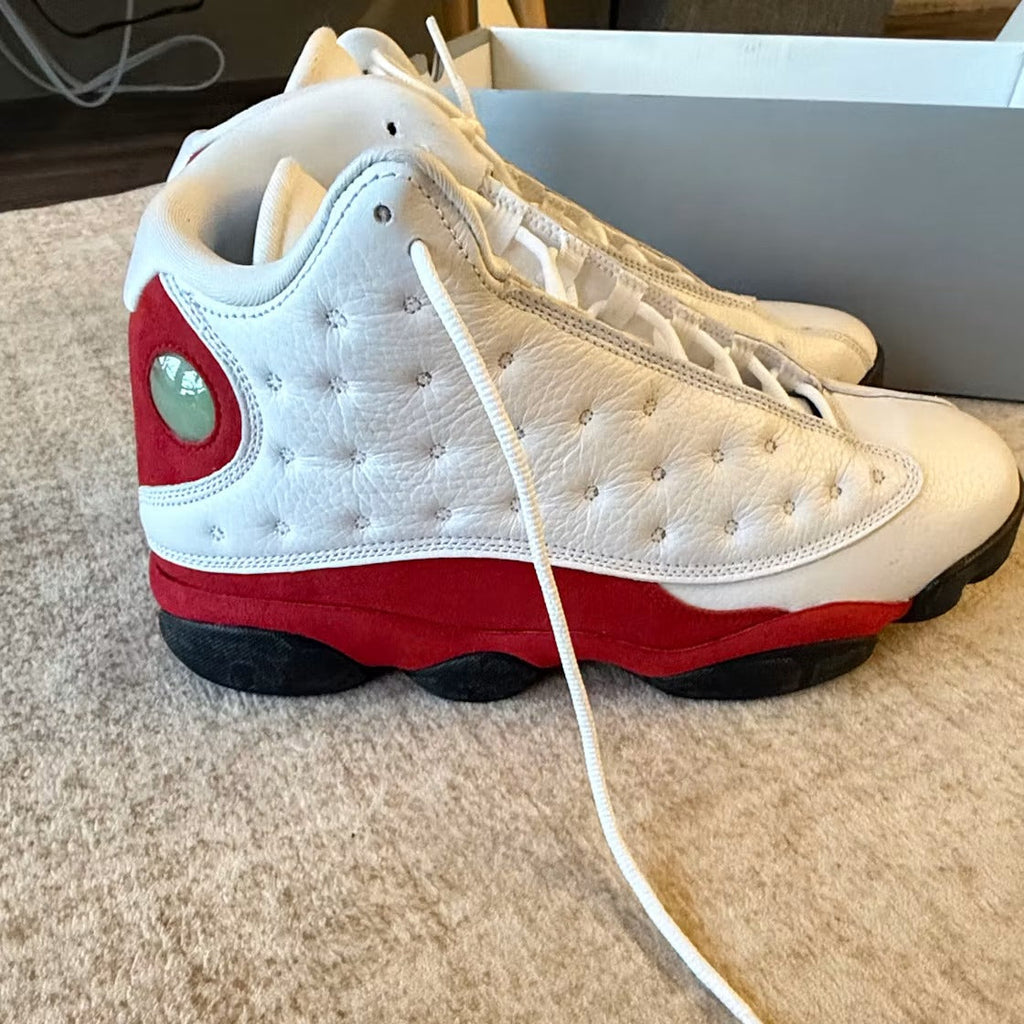 Used - Air Jordan 13 Retro OG Chicago (2017) - US M 10.5 - detail 3