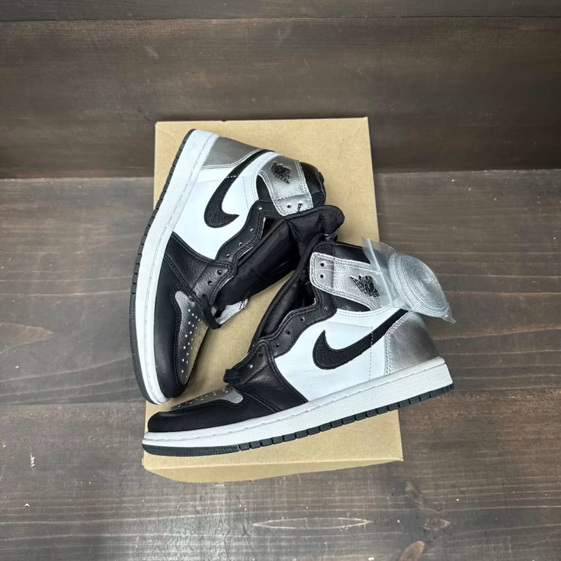Air Jordan 1 Retro High Silver Toe (Women's) - US W 7 - New - Other - detail 3