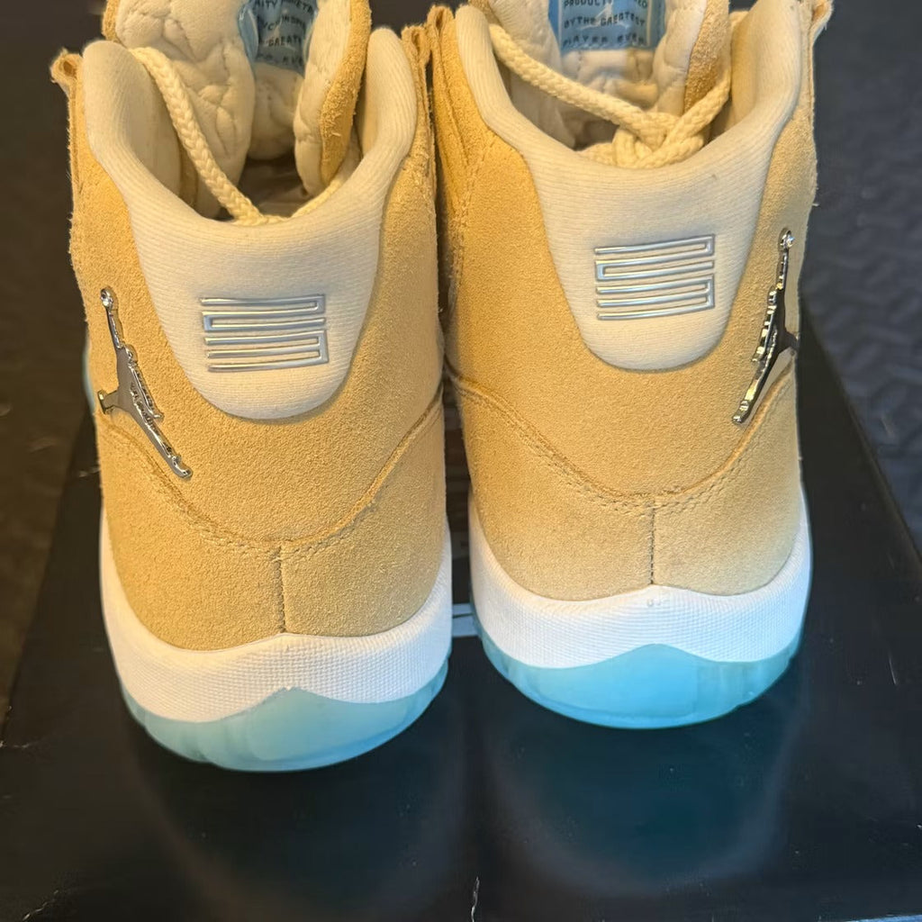 Used - Air Jordan 11 Retro H-Town - US M 9 - detail 4