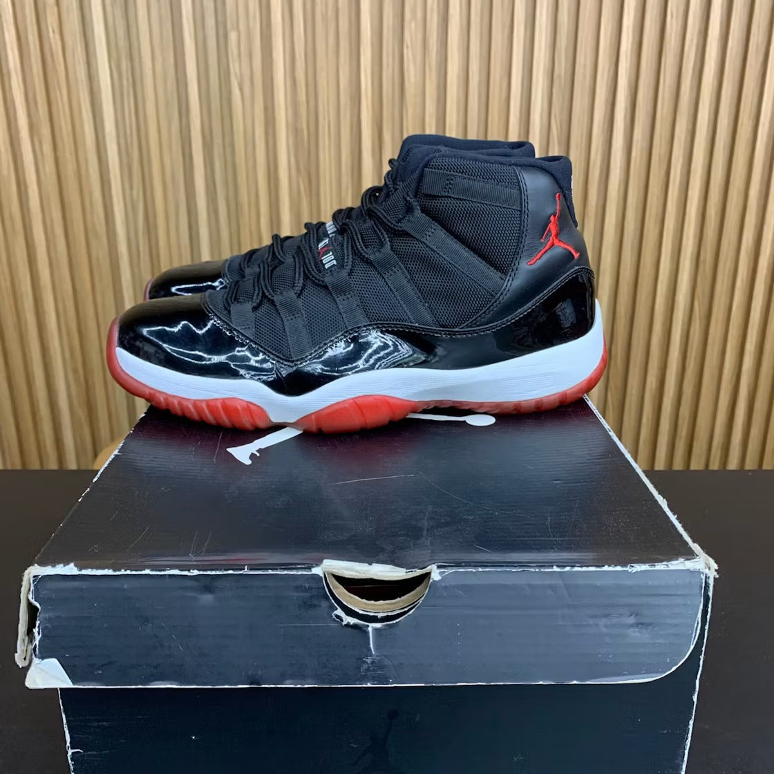 Used - Air Jordan 11 Retro Playoffs (2012) - US M 9.5 - detail 2