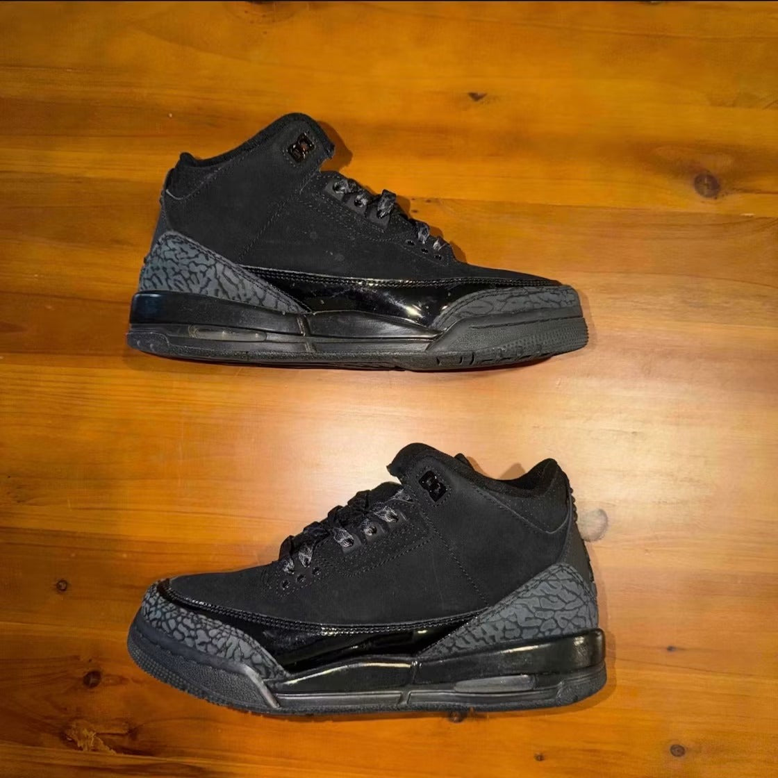 Used - Air Jordan 3 Retro Black Cat (2025) (GS) - US 6.5Y - detail 1