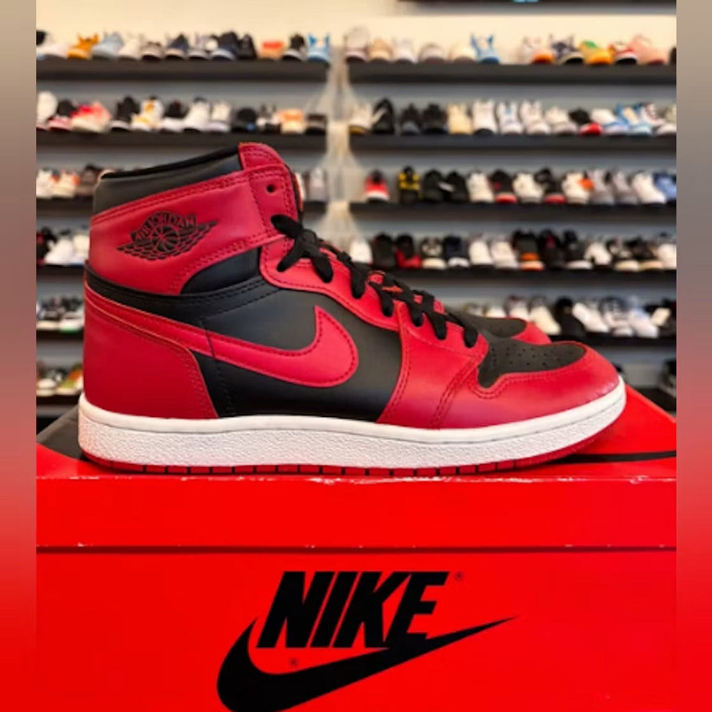Used - Air Jordan 1 Retro High '85 Varsity Red - US M 9 - detail 1