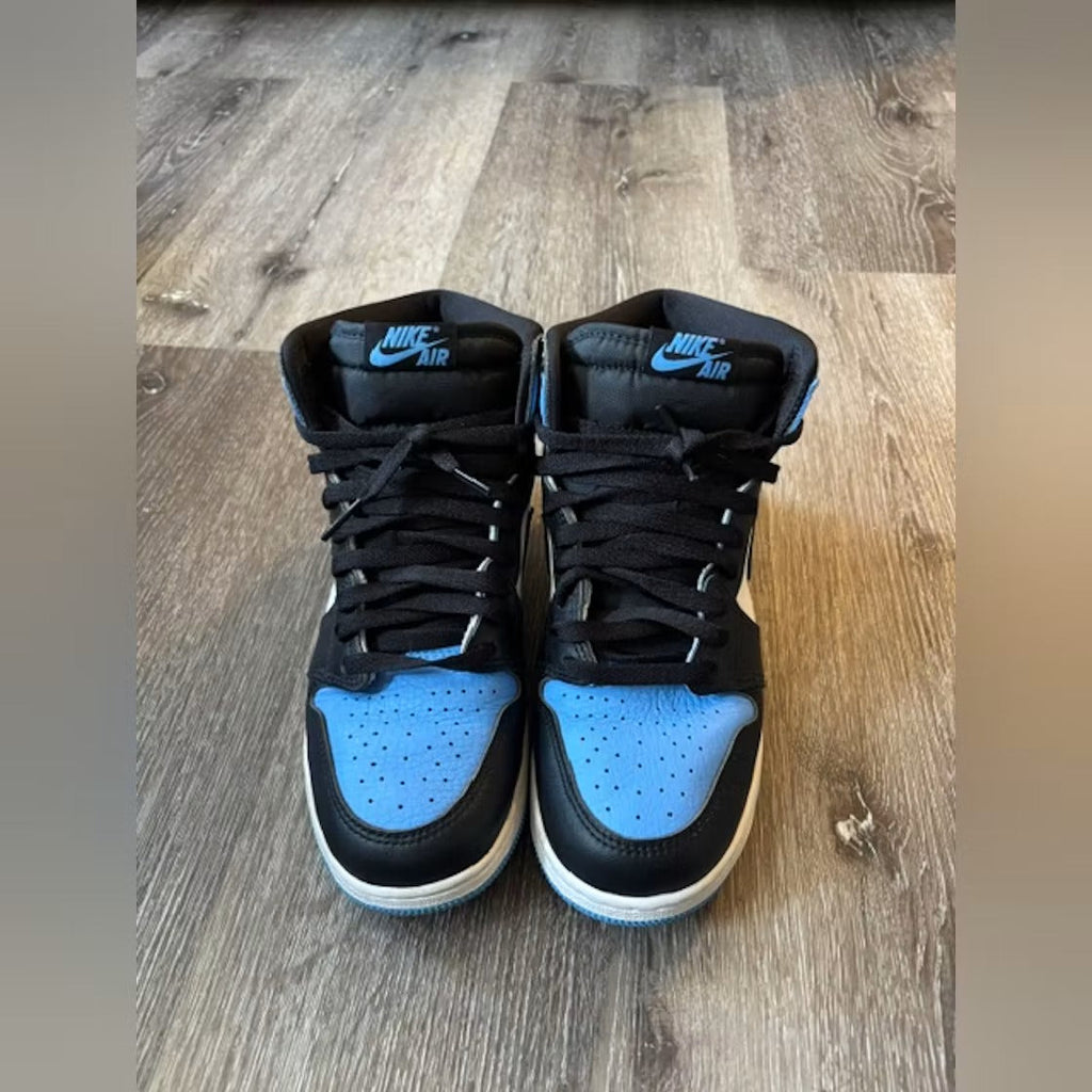 Used - Air Jordan 1 Retro High OG UNC Toe (GS) - US 7Y - detail 1