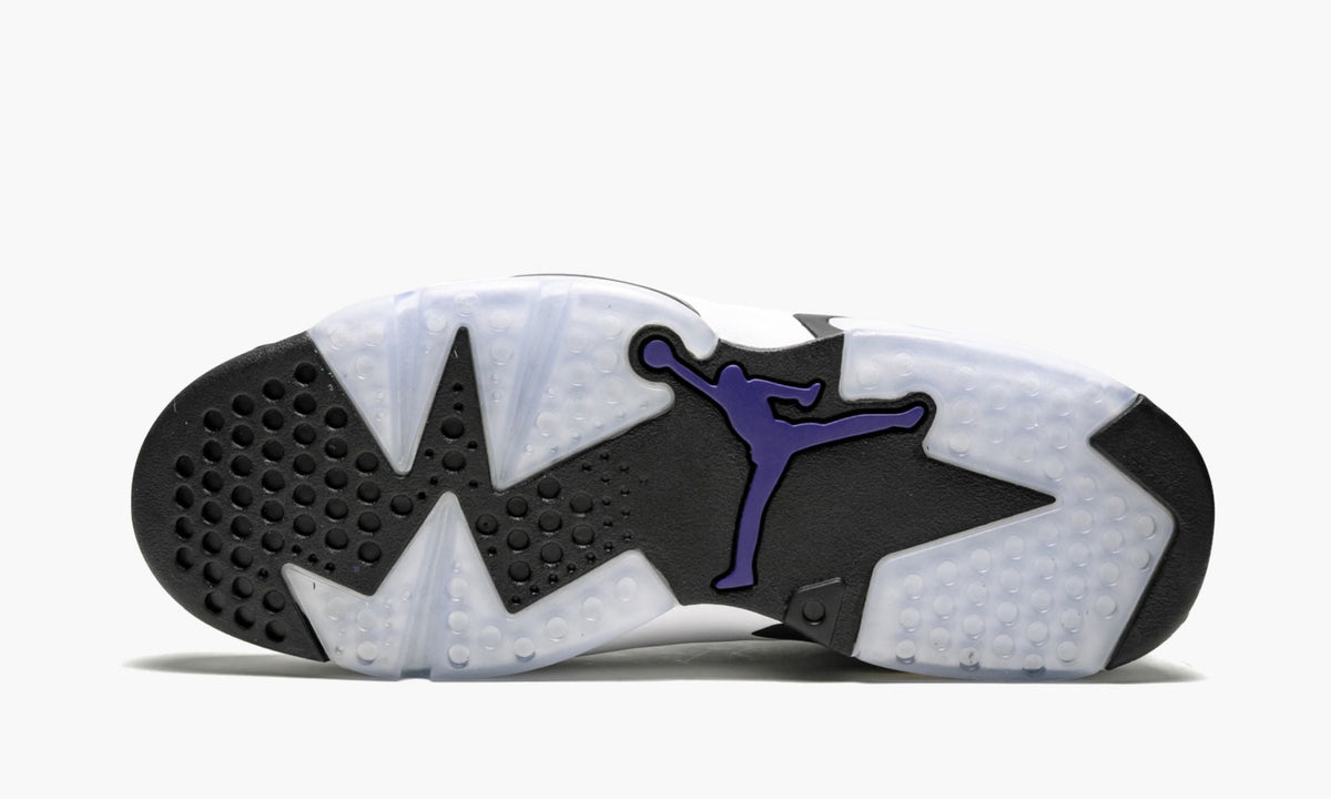 Air Jordan Retro 6 "Flint Grey" Sneakers