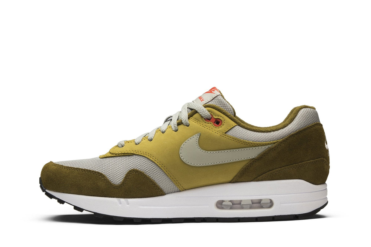 Air Max 1 Retro Green Curry Sneakers