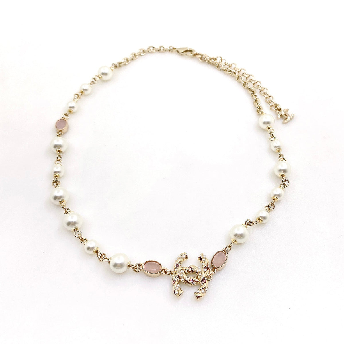 Chanel Pearls 18K Gold Necklace