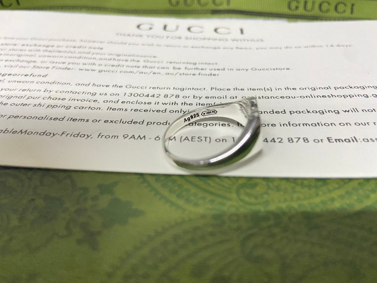 Double Gucci Interlocking Gucci Blue Enamel Heart Ring
